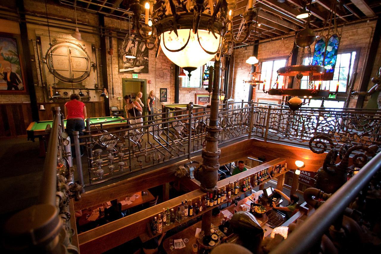 Mcmenamins Kennedy School Hotel Portland Exterior photo